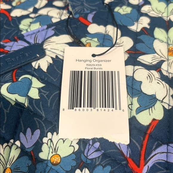 Vera Bradley “Floral Bursts” ~ Hanging Organizer ~ NWT’s - Picture 7 of 7